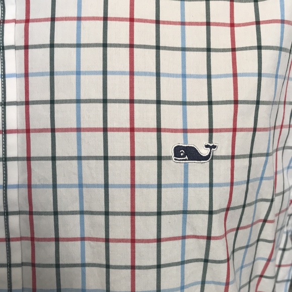 🚨B2G1 VINEYARD VINES  Blue Red Green Button Up Shirt - Picture 3 of 4